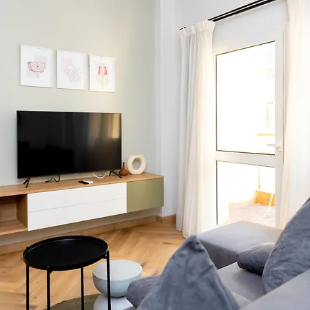 Grey L Studio Apartments Downtown Cairo Ouzonian House-2
