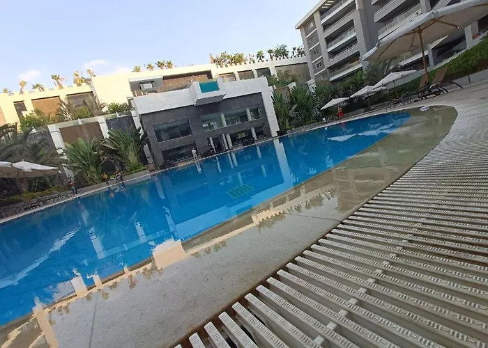 Parkside Boutique 3 Bbr Serviced - Ocean Blue - Near Airport